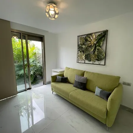 Luxury Tropical Private Heated Pool Villa *
